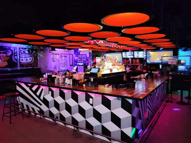 Cobra Arcade Bar