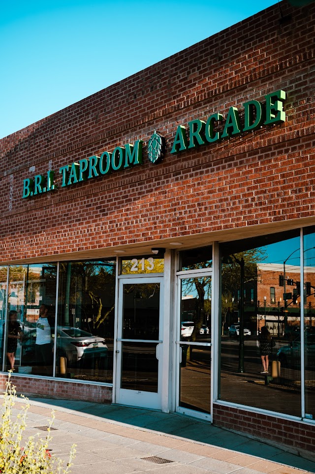 BRI Taproom & Arcade