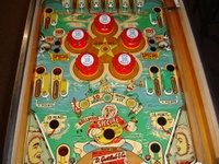 Image # 48724: North Star Sample Game - Middle Playfield 
(Cabinet has partial serial number ending with '076 S'.)