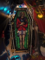 Image # 55845: Scared Stiff Inside Coffin 
(Serial number 52048101521.)