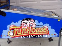 Image # 21164: Funhouse Cabinet - Left